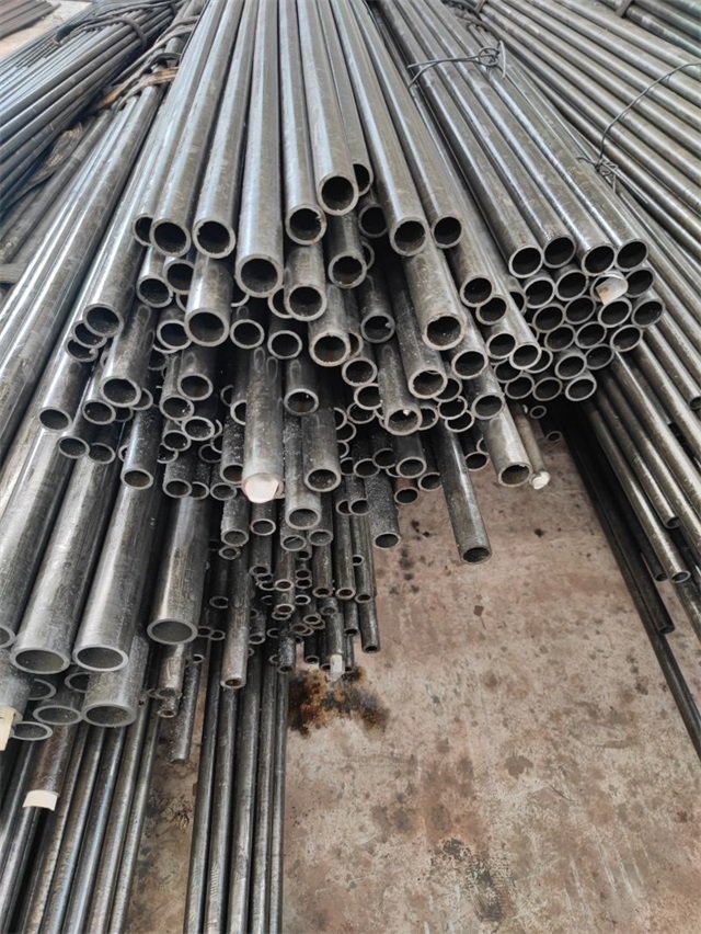延边16mn精密无缝钢管