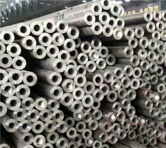 延边GB8162结构用无缝钢管