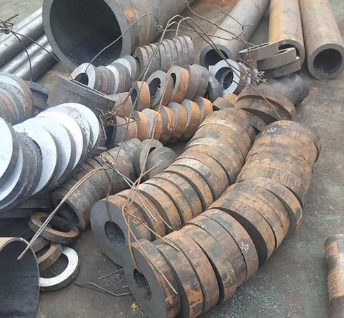 延边厚壁合金无缝管切割